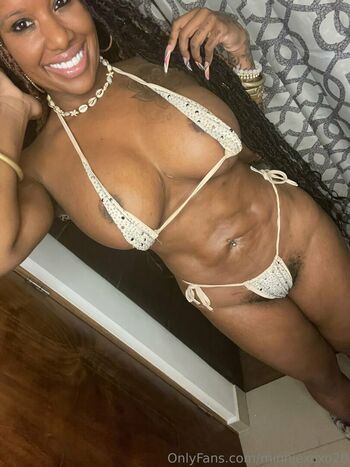 minniexoxo20