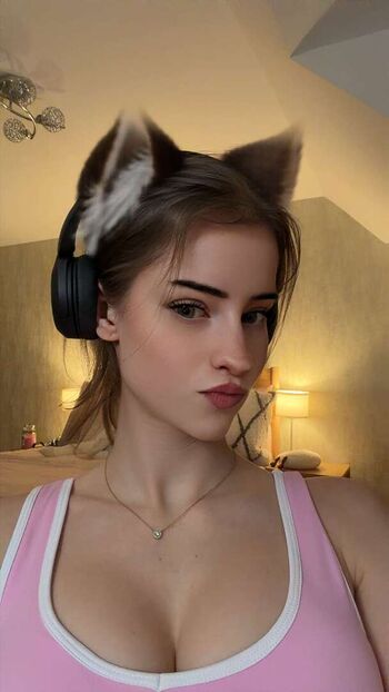 Mira.004