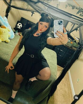 miss.molotov