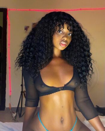 Miss_quavo_