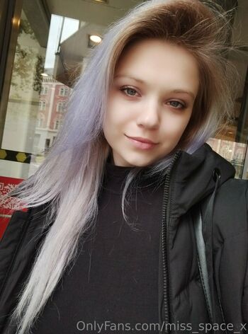 miss_space_x