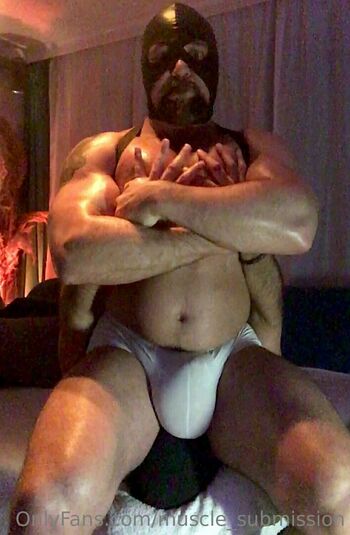 muscle_submission