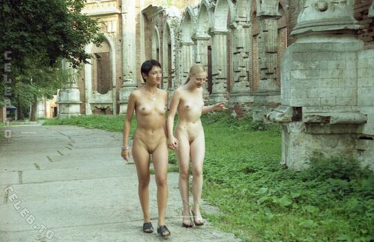 Nackt In Russland