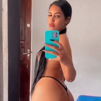 Naiara Love