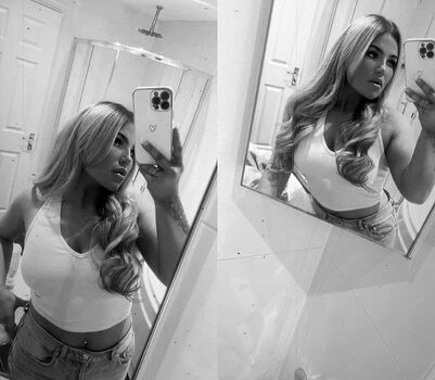 Naomi M