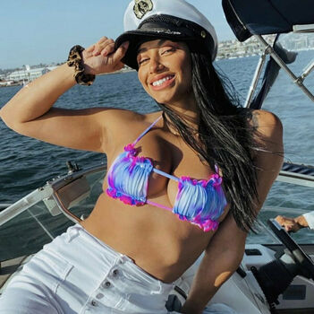 Naomi Molina