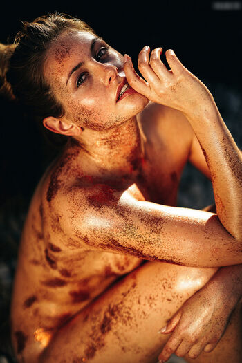 Nelli Velker