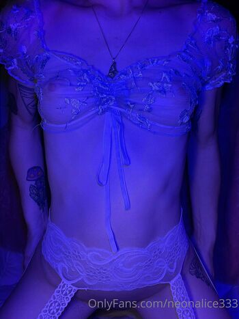 NeonAlice333
