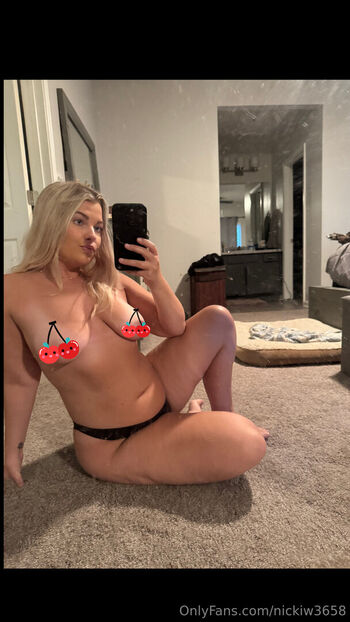 nickiw3658