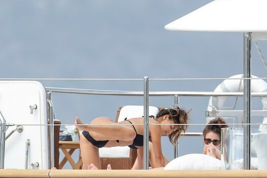 Nicole Scherzinger