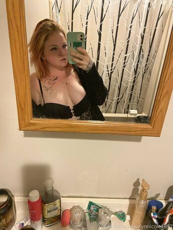 nicolelow94