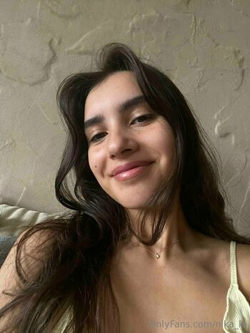 nika_la