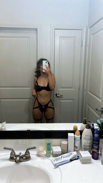 Nikki_444