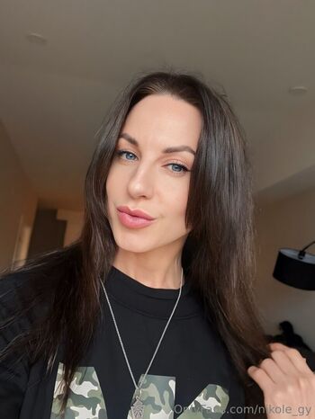 nikole_gy