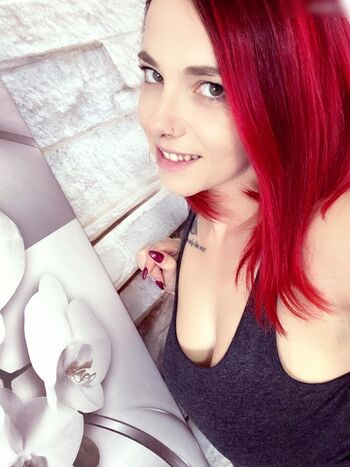 Nina Devil
