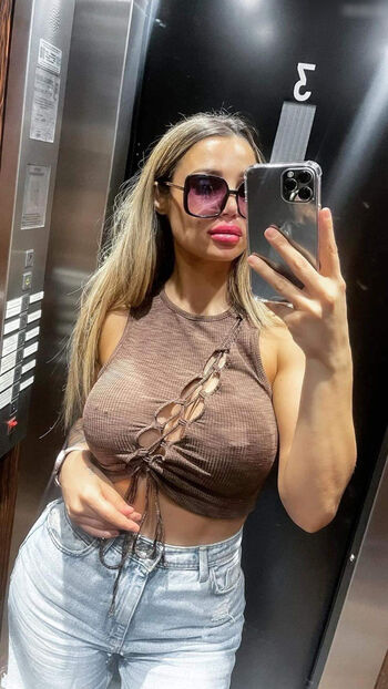 Oksanaalma Oksana Alma