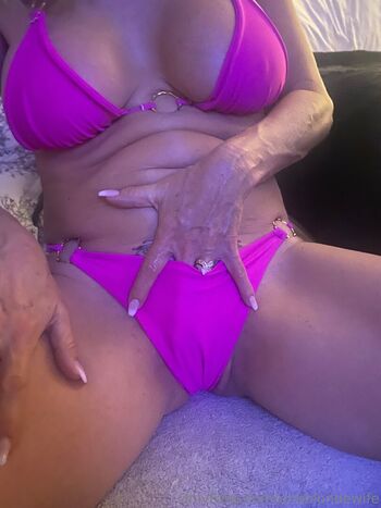 oneblondewife