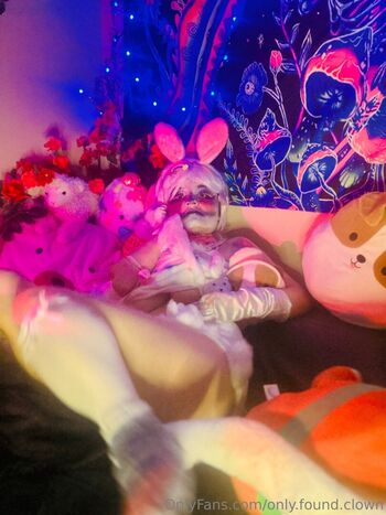 only.found.clown