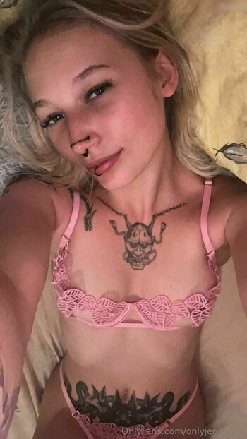 Onlyjennycee