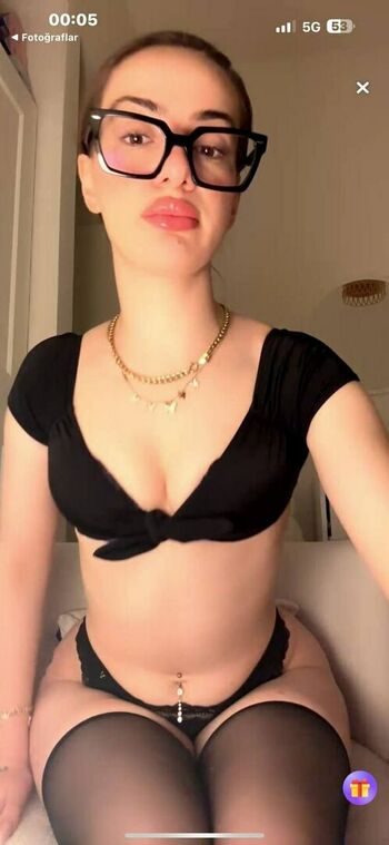 Oznur Guven