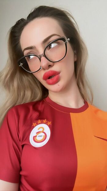 Oznur Guven
