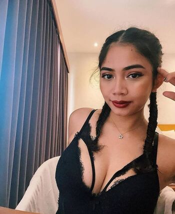 Paola Calderon