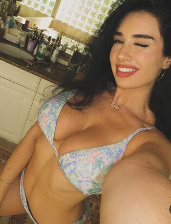 Paris Dylan
