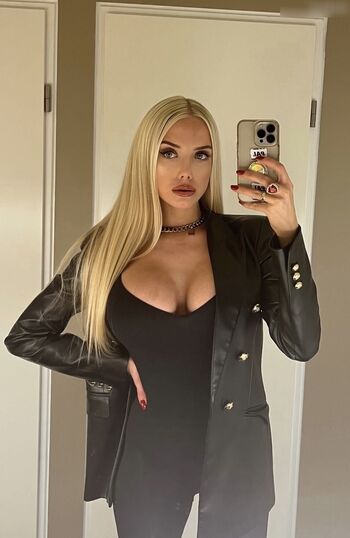 Pauline Sophie