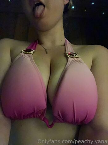 peachylyana