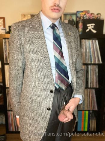 petersuitandtie