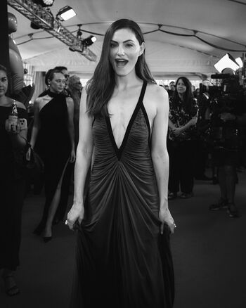 Phoebe Tonkin