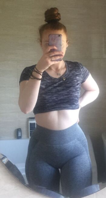 phoebeisginger