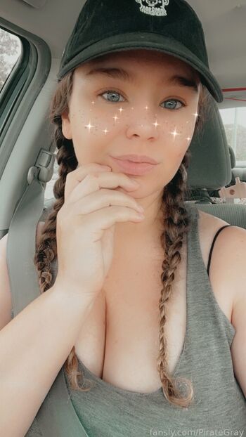 pirategray