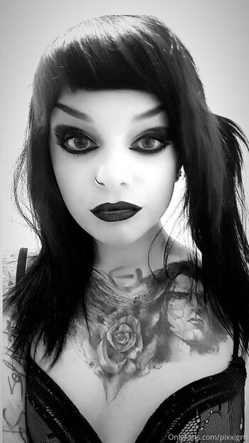 pixxigrrl