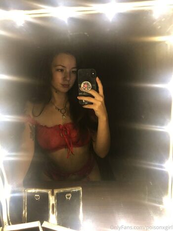 poisonxgirl
