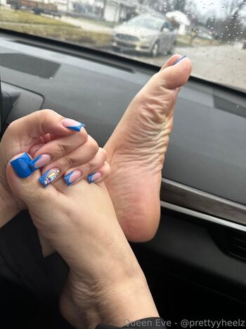 prettyyheelz