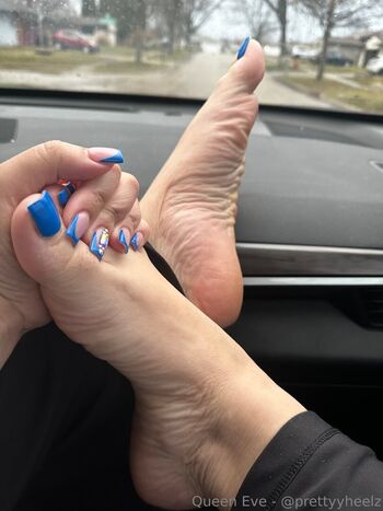 prettyyheelz