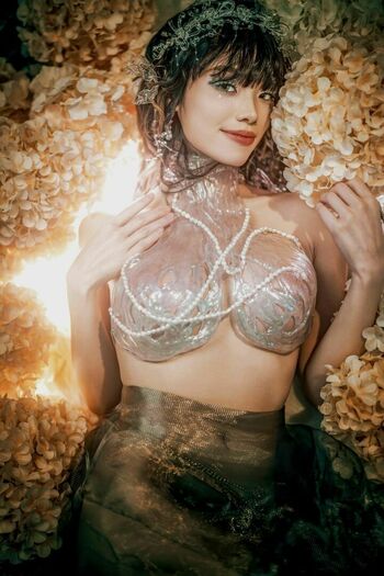 Queenie Lam