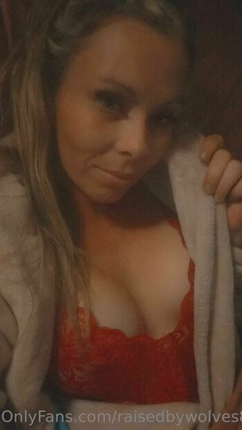 raisedbywolves83