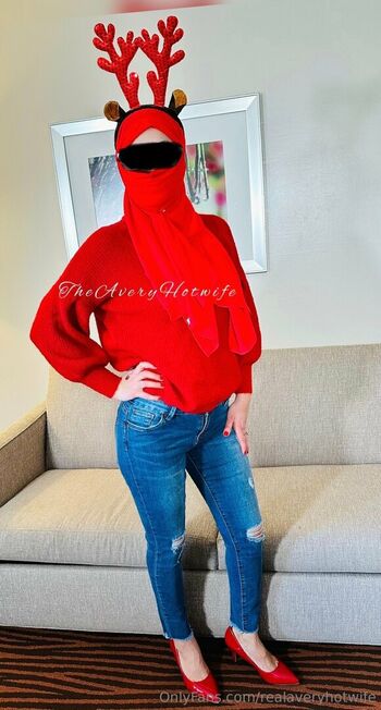 realaveryhotwife