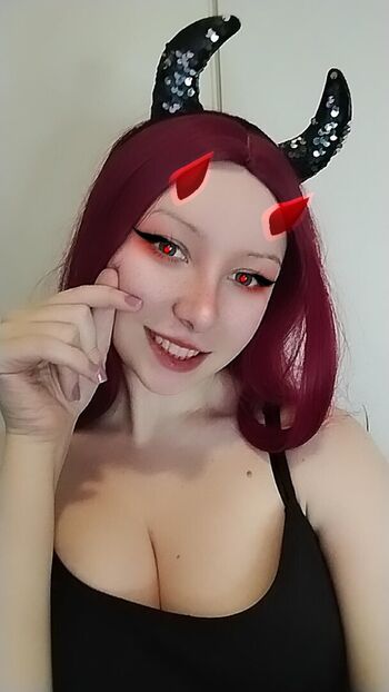 RealMissKira