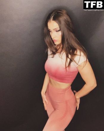 Rebecca Miro