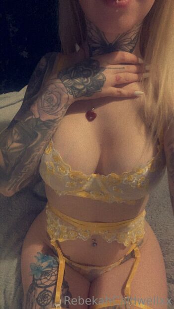 rebekahcaldwellxx