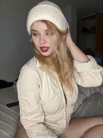 rosie_wettie