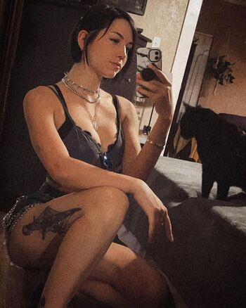 Rox Annie