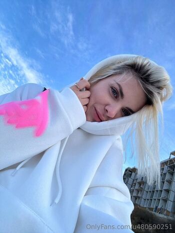 roxy_blakee