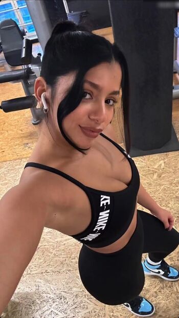 Sabrine Khan