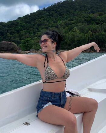 Samara Felippo