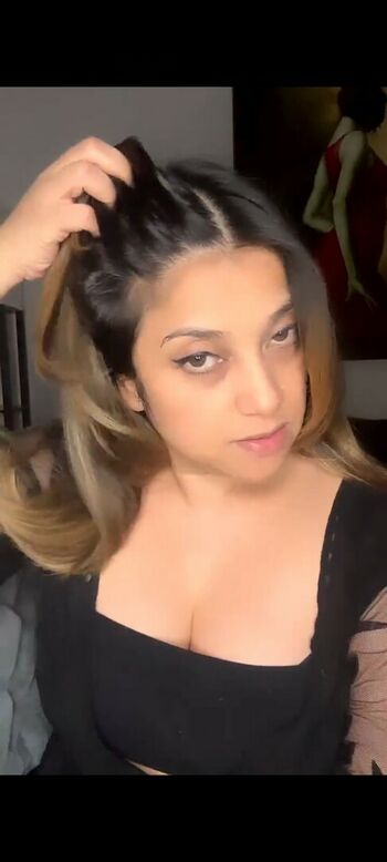 Sarah Azhari