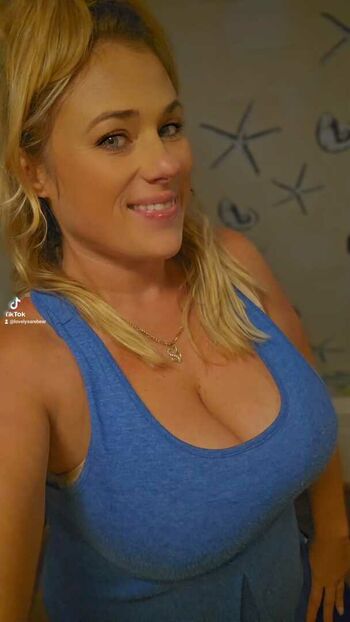 Sarah Nicole